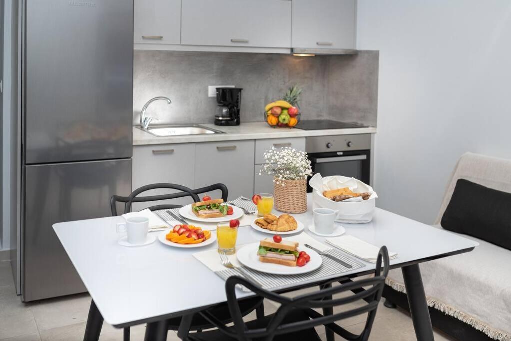 Helios Apartment Ierapetra  Bagian luar foto